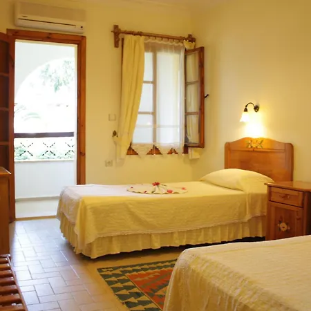 Otel Toloman 2*