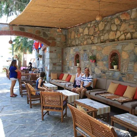 Otel Toloman Bitez