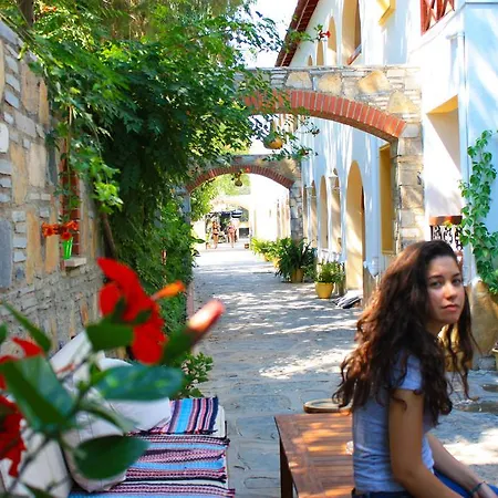 Toloman Otel