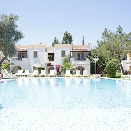 Toloman Hotel 2*