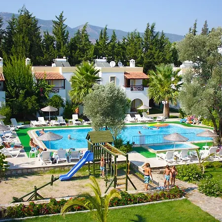 Toloman Hotel 2*